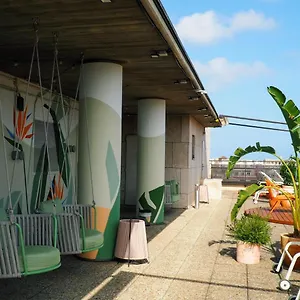 Citadines Ramblas Апарт-отель Барселона